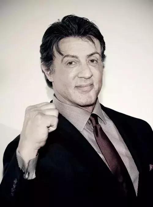 这些神级的劳模演员,他们的作品看一部少一部了