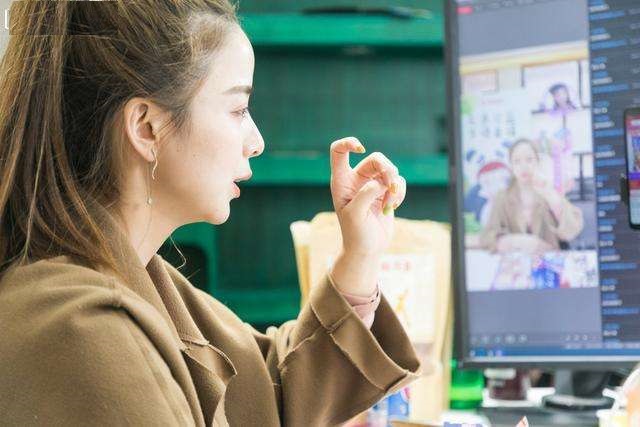 因为口吃无法报考公务员,口吃影响工作怎么办