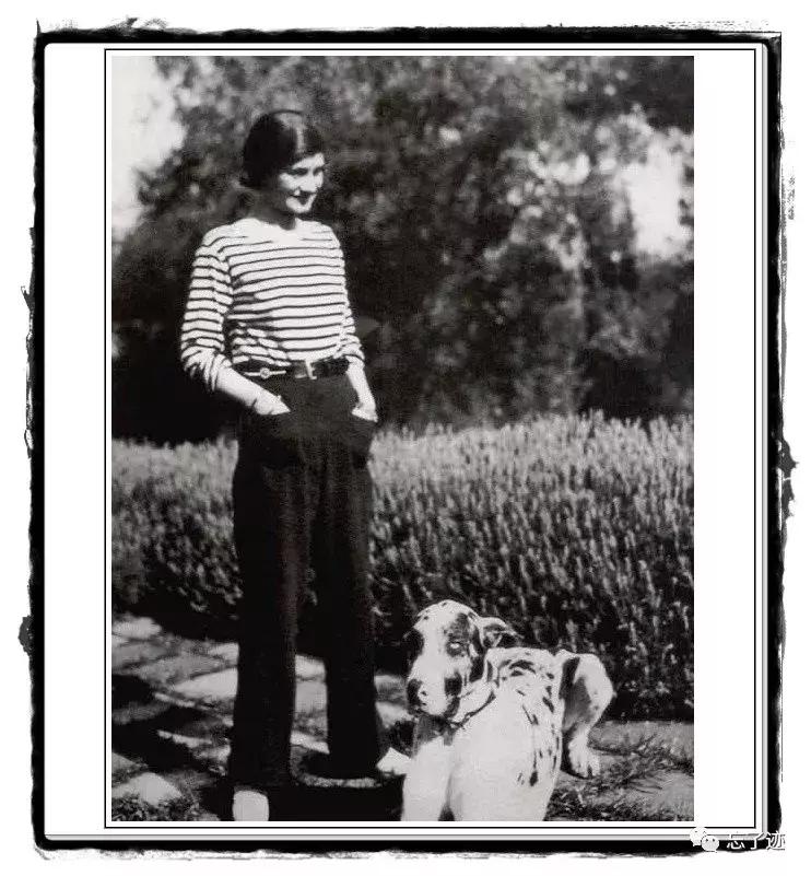 时尚达人必备的经典品-条纹衫,虽简单但不凡