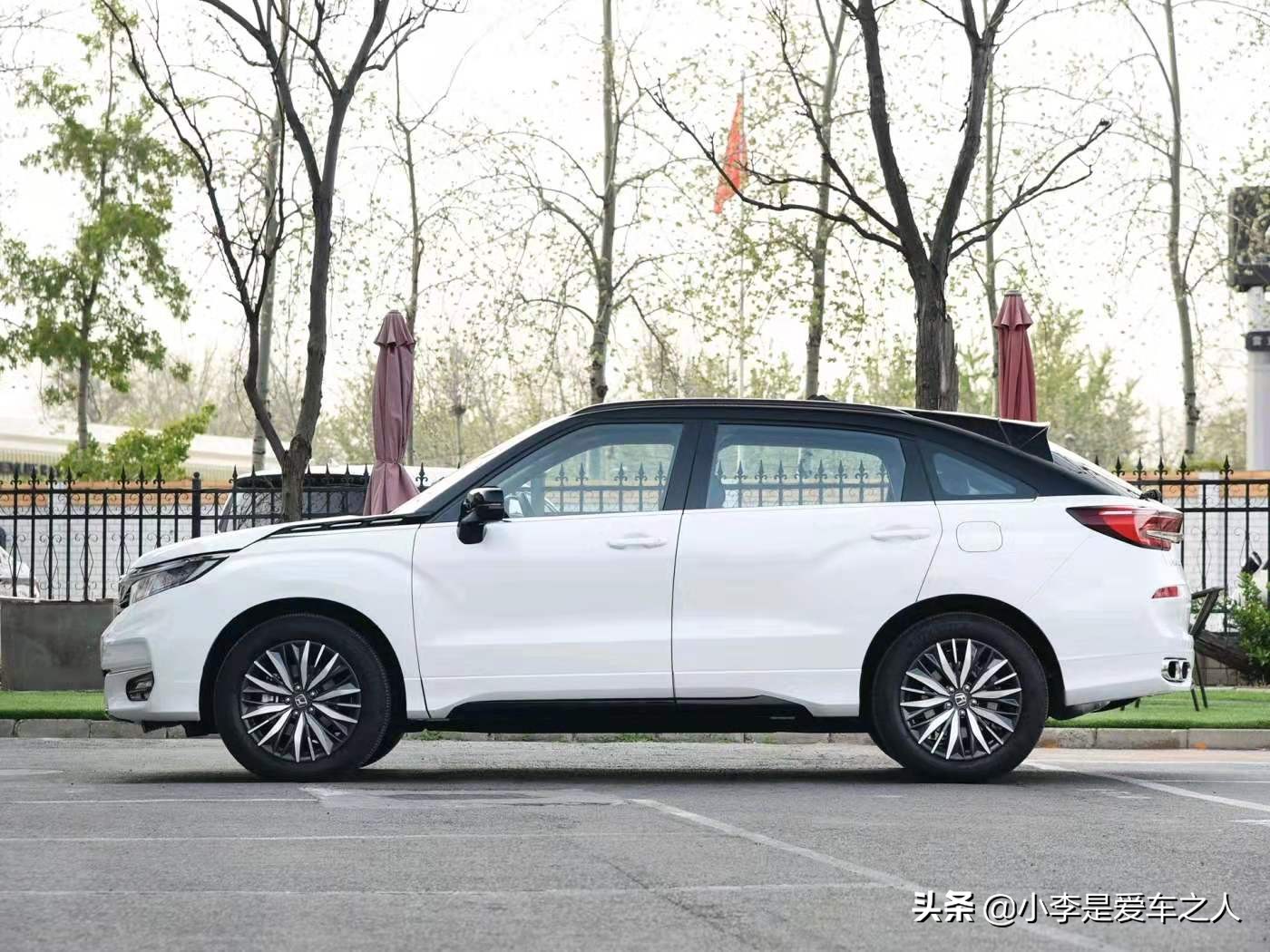 本田豪华大七座,本田豪华suv冠道外观