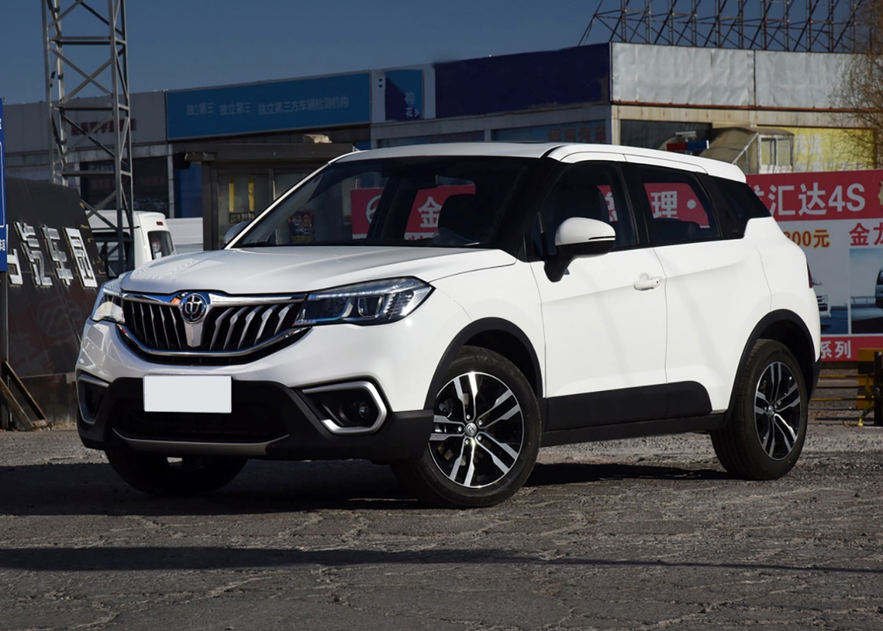 中华v3全部费用,中华v3跑了6万公里还值得买吗