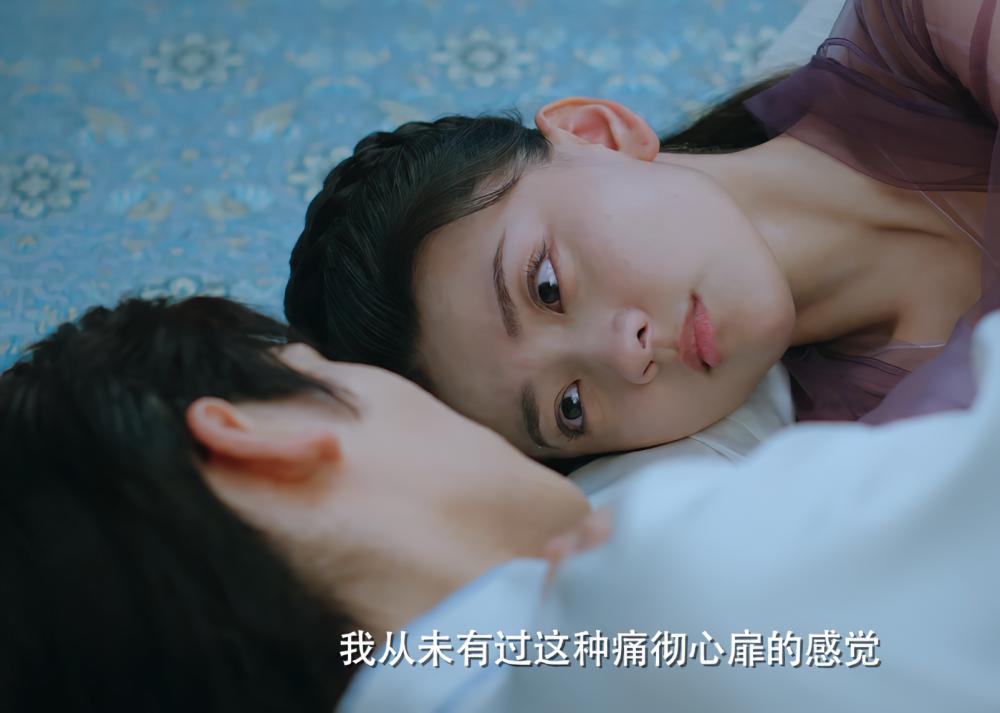 一人分饰三角片段,一人分饰多角电视剧吻戏