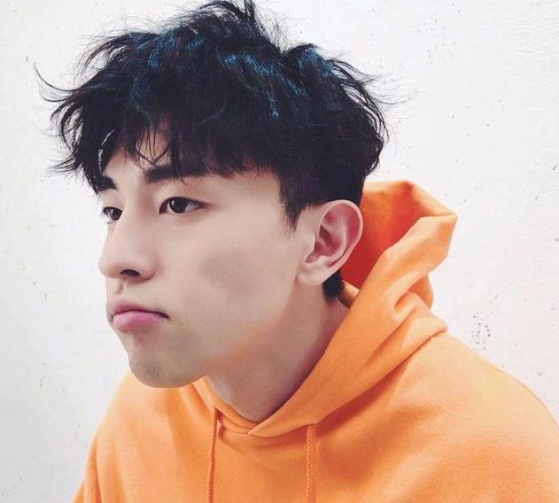 那些整容式变老的男星,盘点整容失败面目全非的10大男星