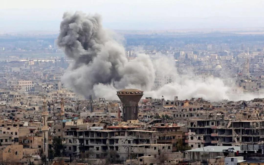 女人沦为*奴性**,男人被活埋:和平的不是这个时代,而是国家!