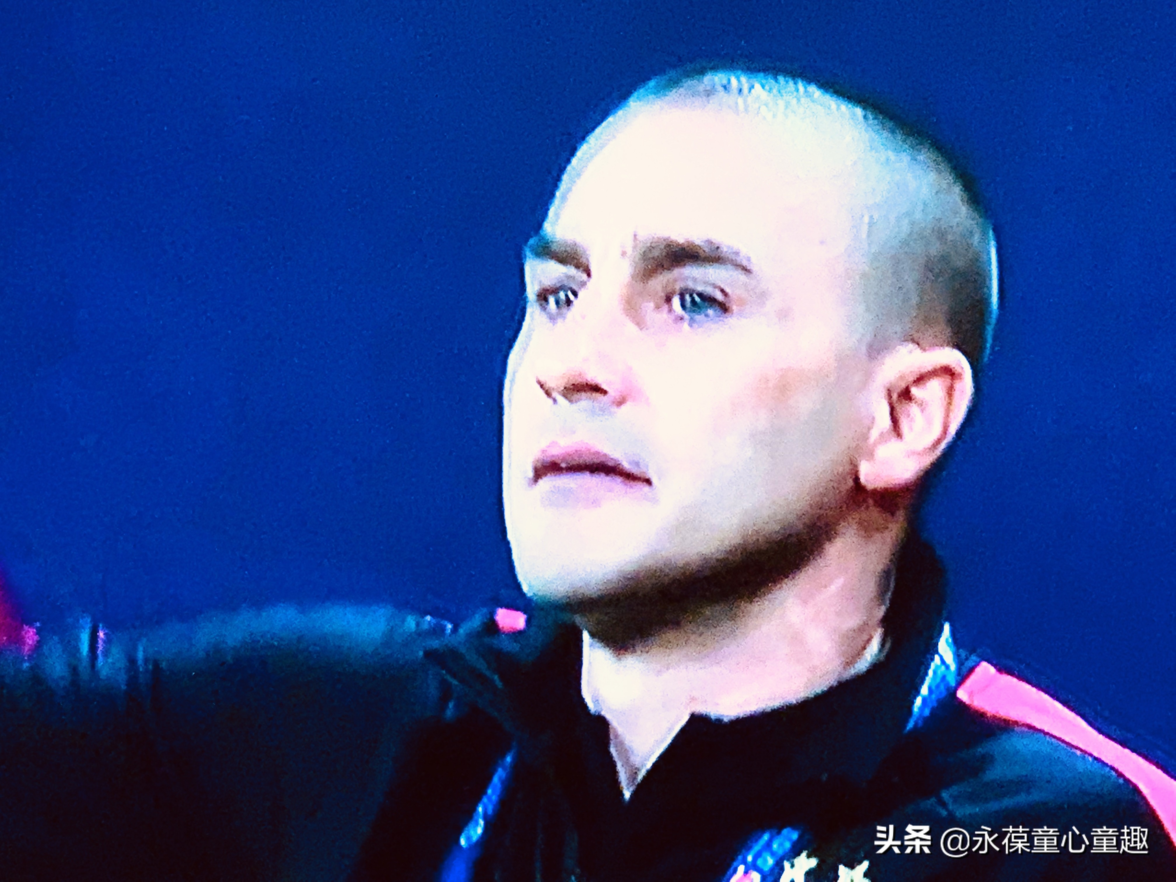 广州恒大亚冠保利尼奥世界波,恒大2比0上港保利尼奥梅开二度