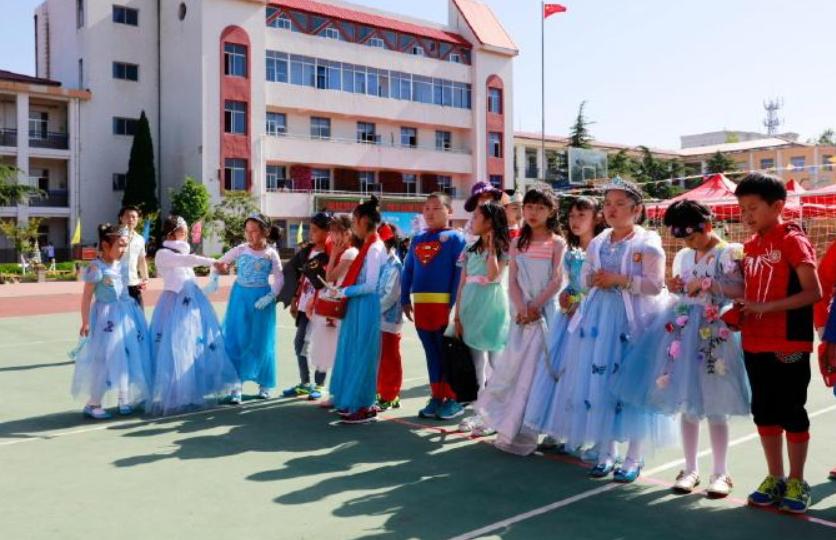 威海三所“黑马小学”走红,赢在“起跑线”的小学,广受家长青睐