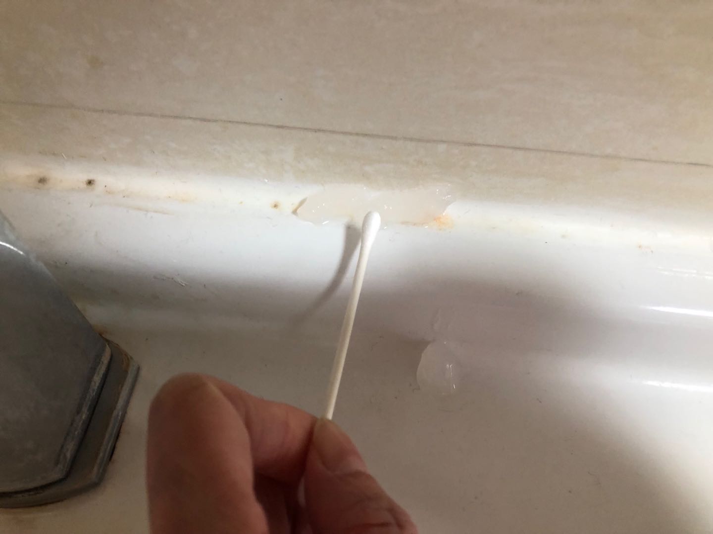 娲楁墜鐩嗚竟鐨勭幓鐠冭兌鍙戦湁鎬庝箞鍘婚櫎,娲楁墜鐩嗙幓鐠冭兌鍙戦湁鐢ㄤ粈涔堢墝瀛愬ソ