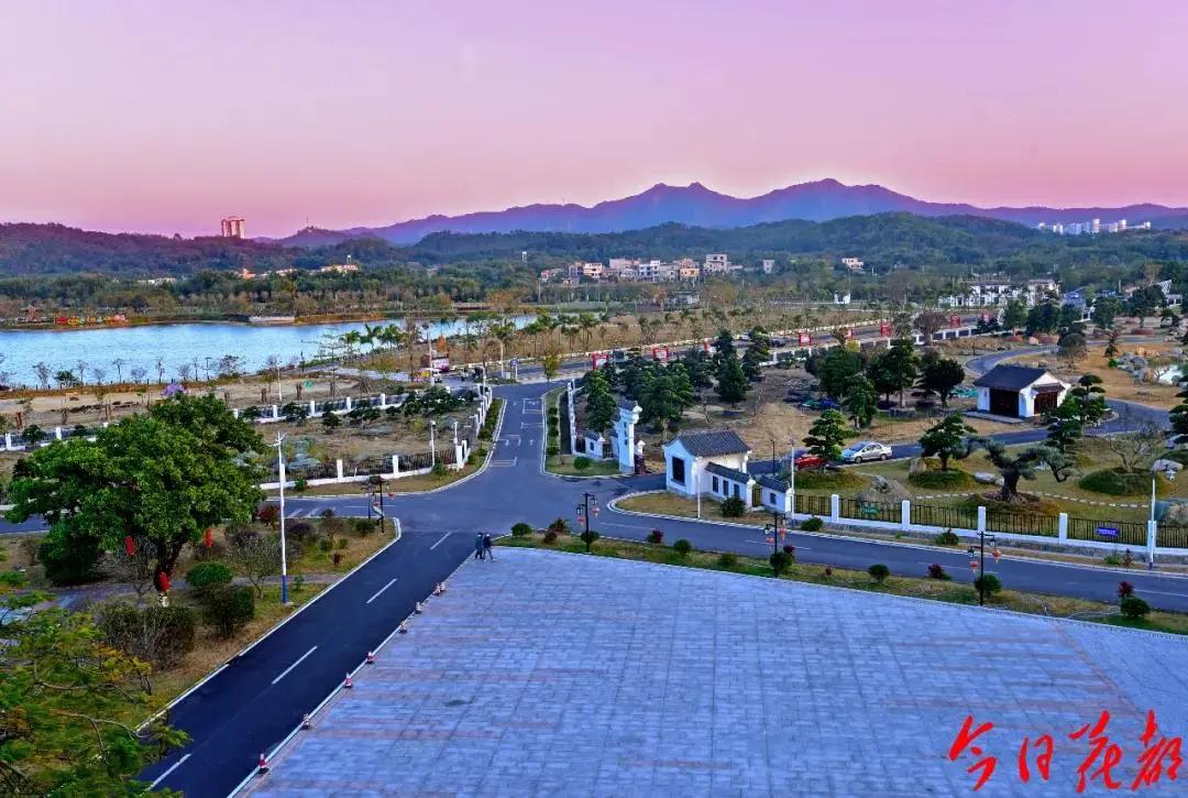 在大山深处幽静绝美的村落,深藏大山中的村落