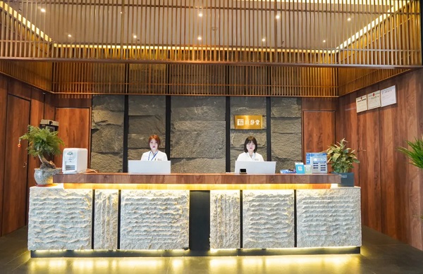 98年出生在殷汇，北漂一年多，玖静堂让我选择了留在家乡池州