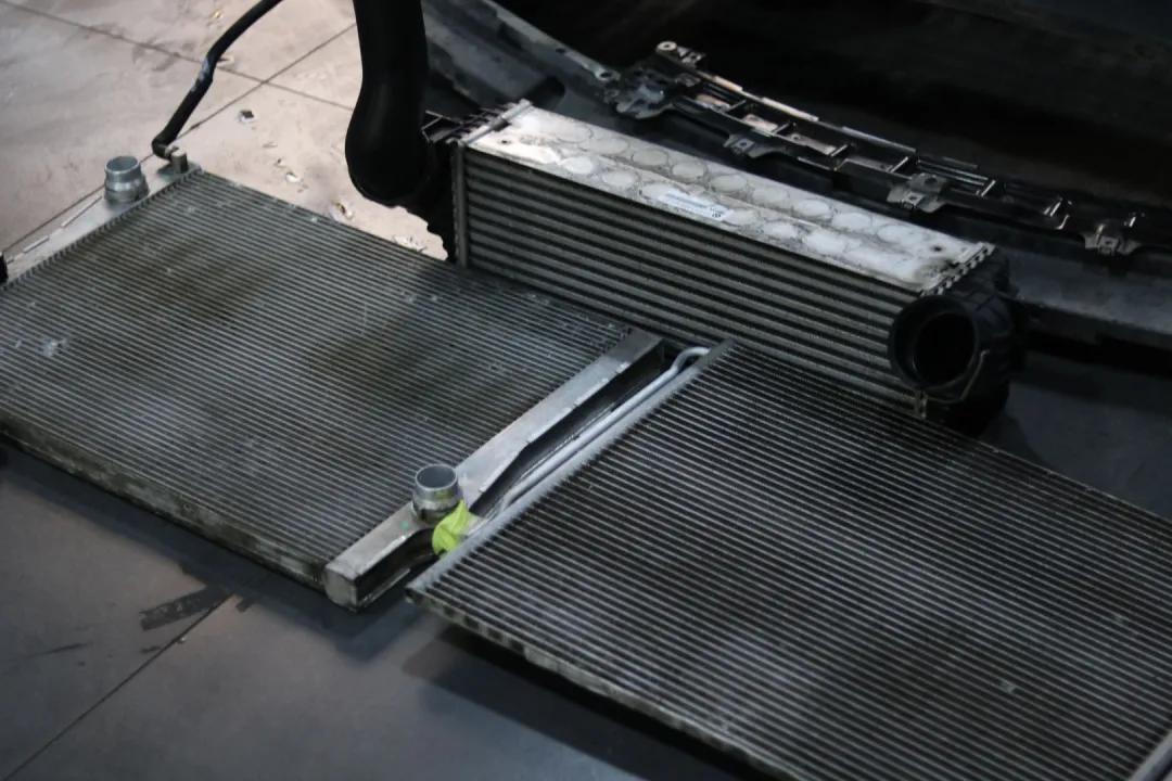 怪兽修车宝马,怪兽修车老车翻新天津