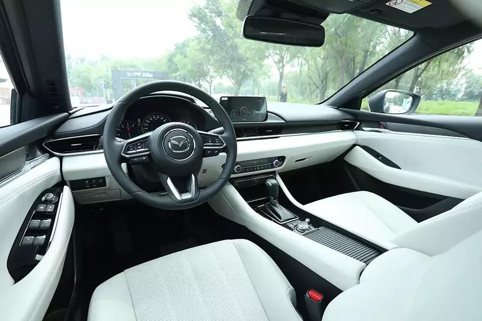 马自达阿特兹2.0和2.5区别 (新马自达阿特兹到底有多大的变化)