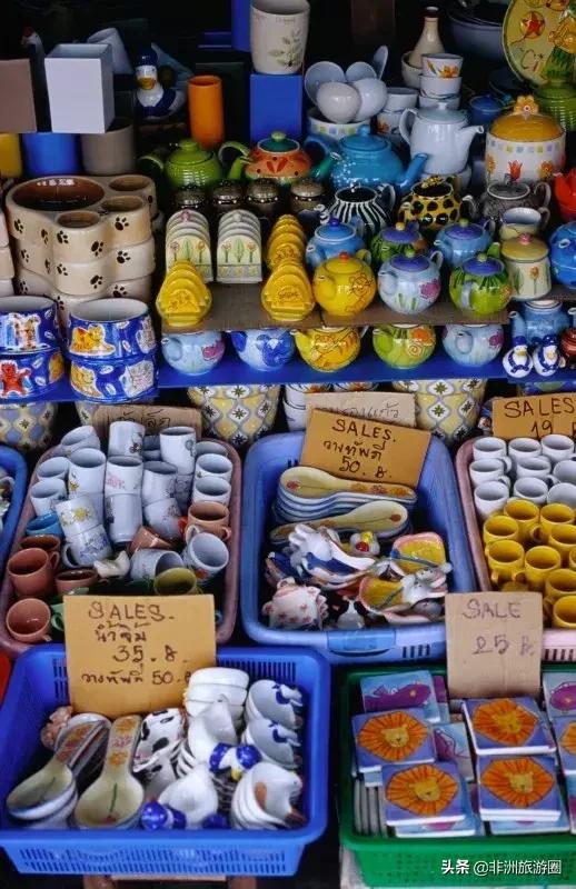 深入了解一座城市的方法，LP又帮你找到了一个