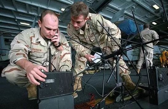 中国陆军修炼出“空中迫击炮”，以后吃鸡再也不用打CQB了