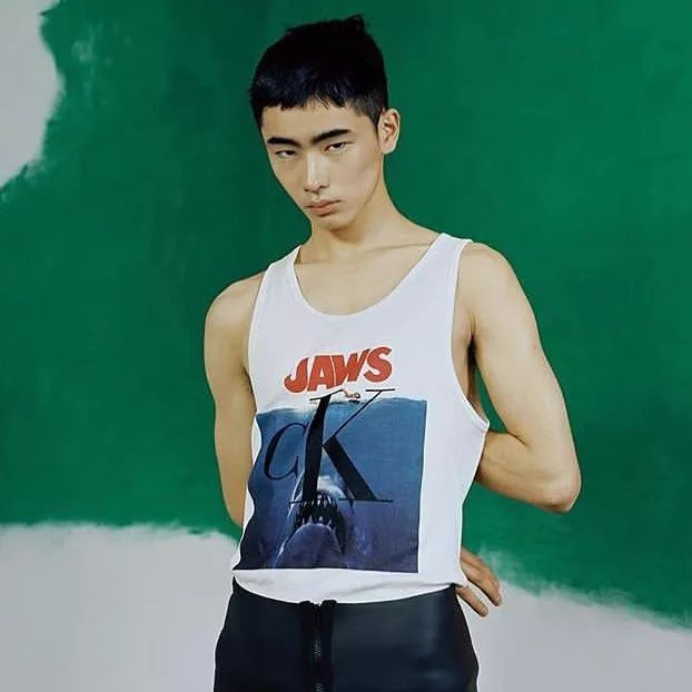 东野圭吾照片,东野圭吾