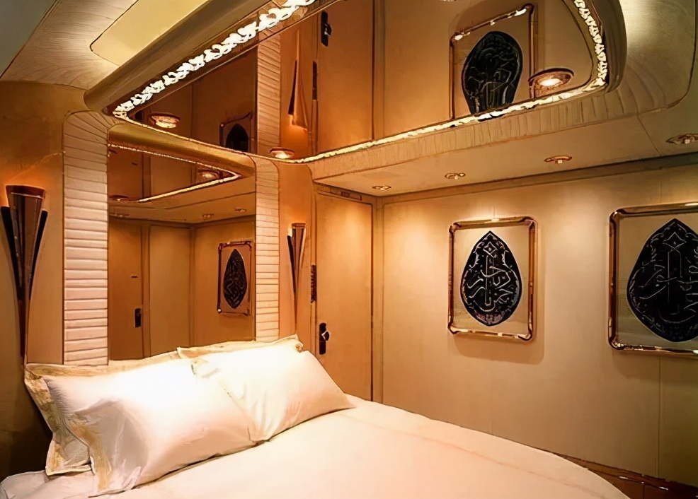 文莱最帅王子个人资料,文莱最帅的王子是谁