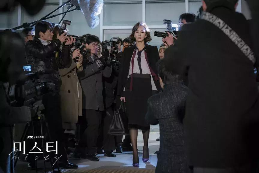 韩剧女主秋季穿搭,韩剧电视剧中女主穿搭