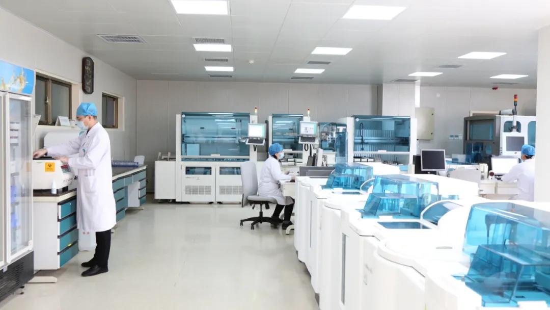 专家谈健康丨从灭鼠药到救命药，如何用好这把抗凝“双刃剑”