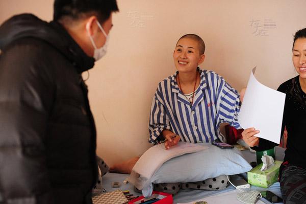 还记得这个女孩吗?4年前,影星黄晓明亲临现场为她的婚礼助阵