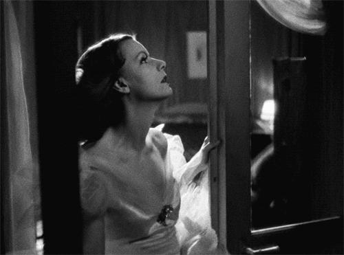 葛丽泰嘉宝有着“二十世纪的蒙娜丽莎”称号,她的脸总让人看不够