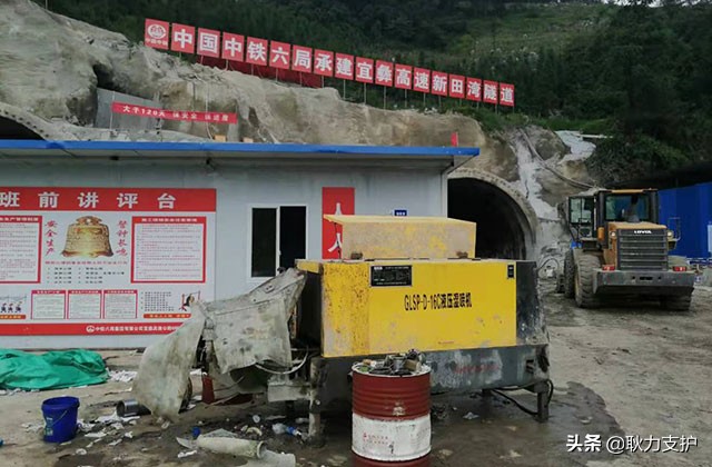 混凝土湿喷机,传统混凝土湿喷机类型及问题