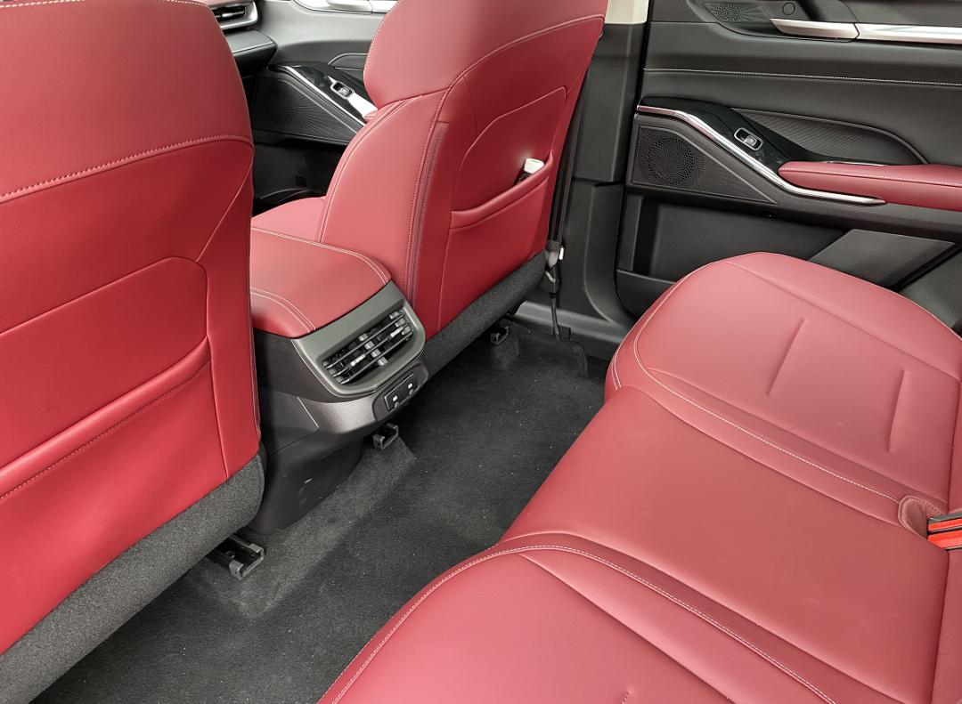 深度分析第三代哈弗h6,实惠又科技感满满的第三代哈弗h6