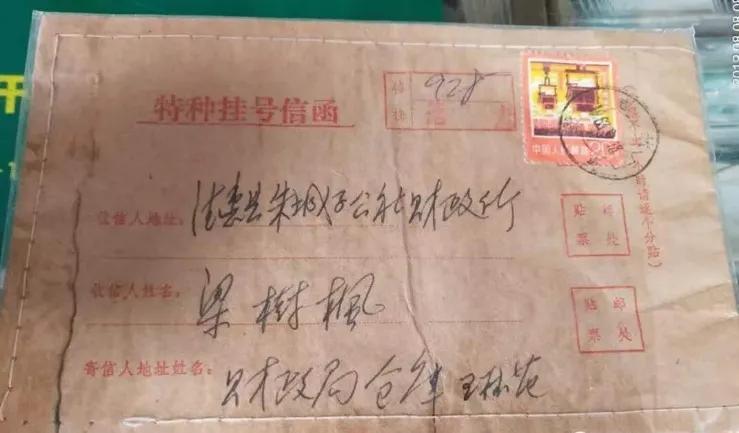 邮电局、大饭店、水产公司......与热闹喧嚣相伴的天福街