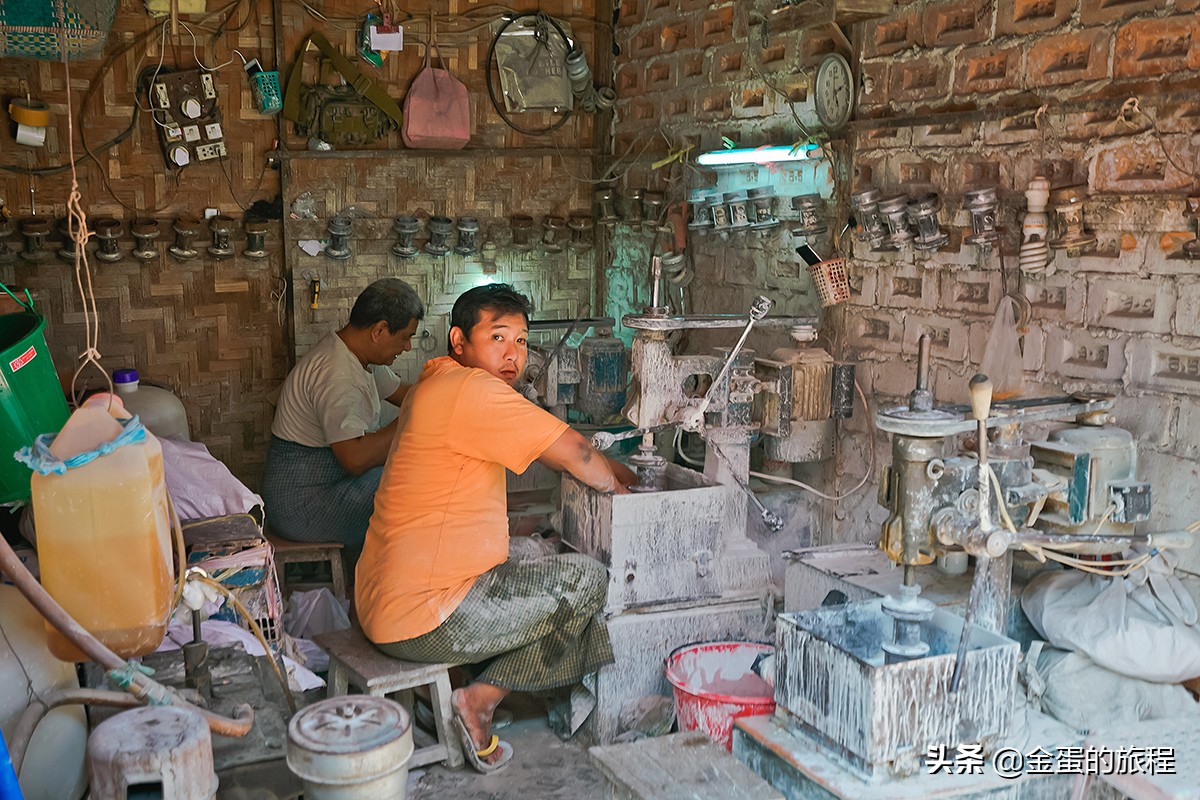 揭秘缅甸曼德勒小众景点，缅甸最大的翡翠市场，跌眼镜的地摊景象