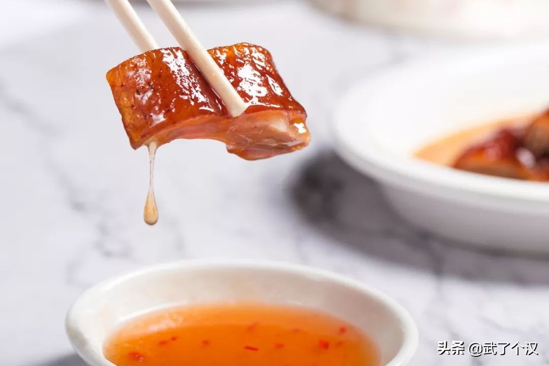 听说我的同事一天吃遍全世界，他是怎么办到的？