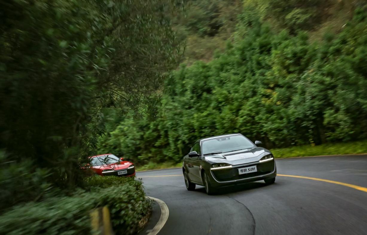 近距离静态拍车技巧,拍车行驶时的视频技巧