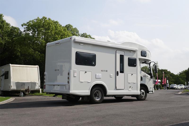 跃进h500房车空气悬挂什么价格,上汽跃进h500房车改装厂家推荐