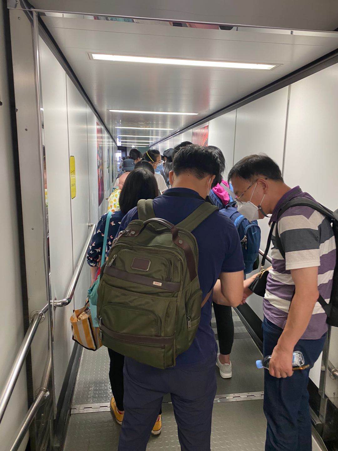 疫情期间留学生回国全过程,新冠病毒留学生回国指南