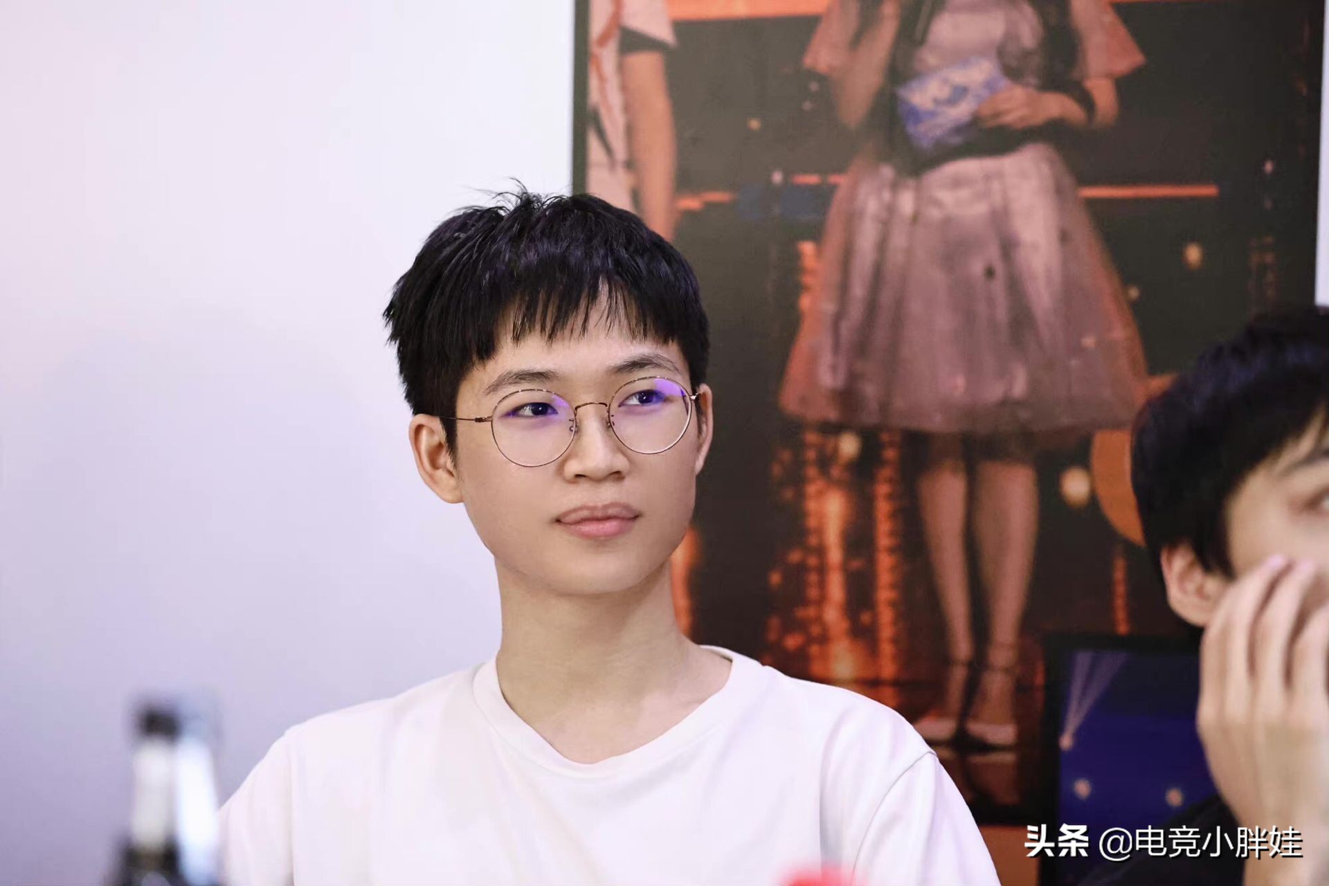 AG久诚被下放到二队,笑影重回首发,网友:笑影故意卖惨效果真好