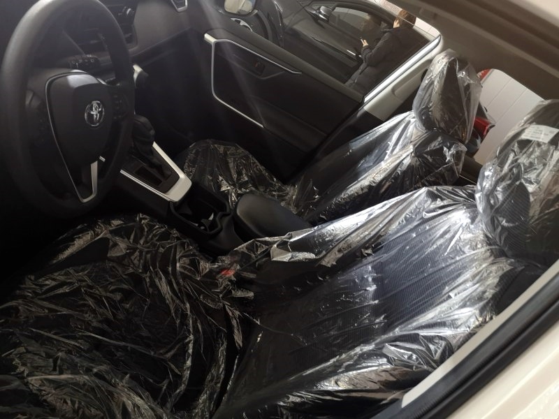 丰田荣放优点大揭秘,配置实用性强,动力输出平顺稳定