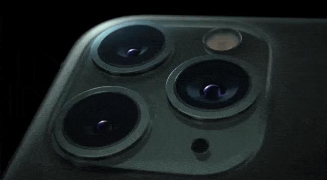 为什么新款锋芒Pro「暗夜绿」的配色很显高级感?