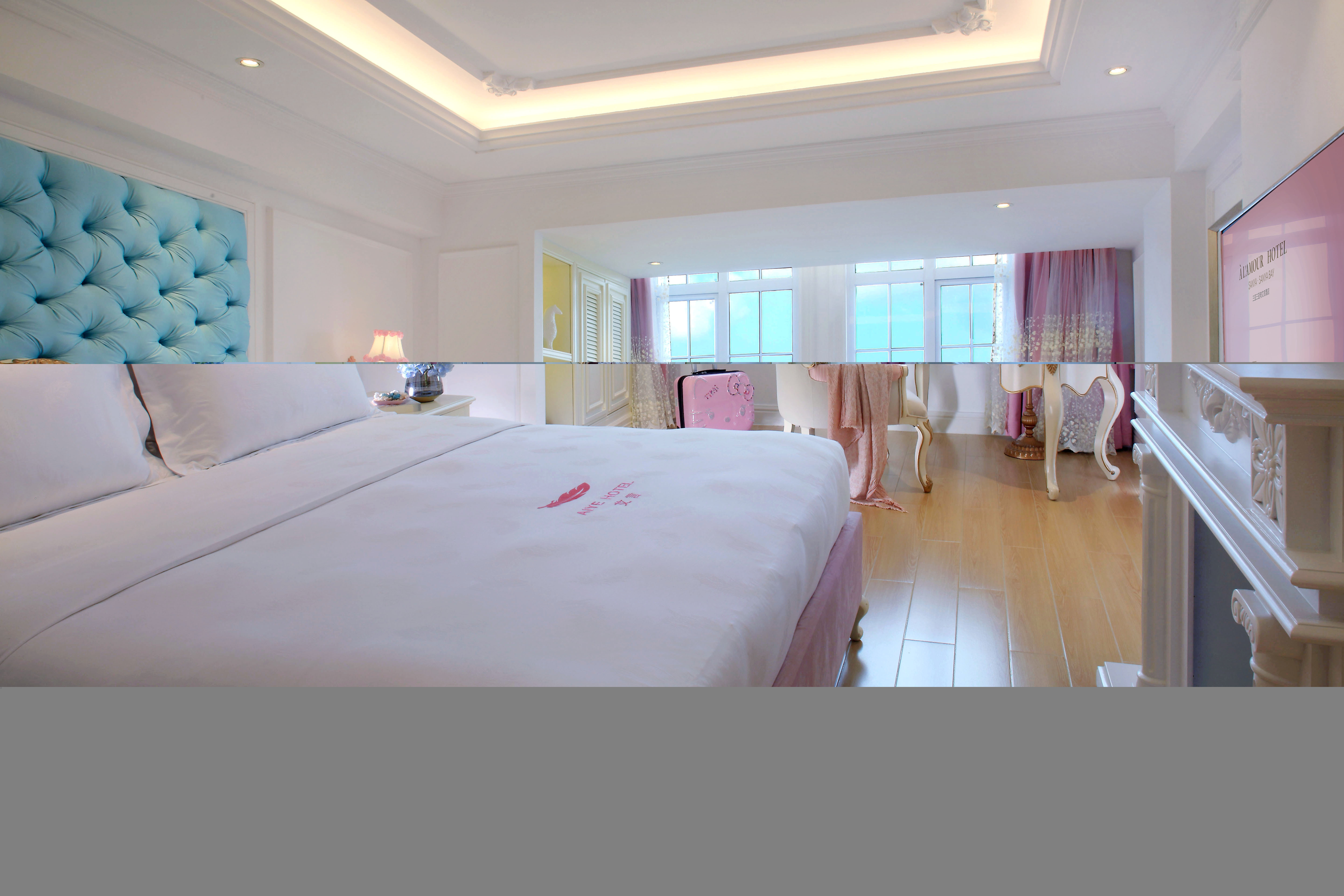 涓藉憟閰掑簵闆嗗洟娴峰崡,鎼虹▼鏃椾笅涓藉憟閰掑簵绠＄悊闆嗗洟