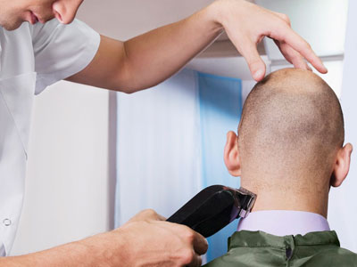 如果医护人员出摊，他们能提供哪些服务？第一个我就笑喷了