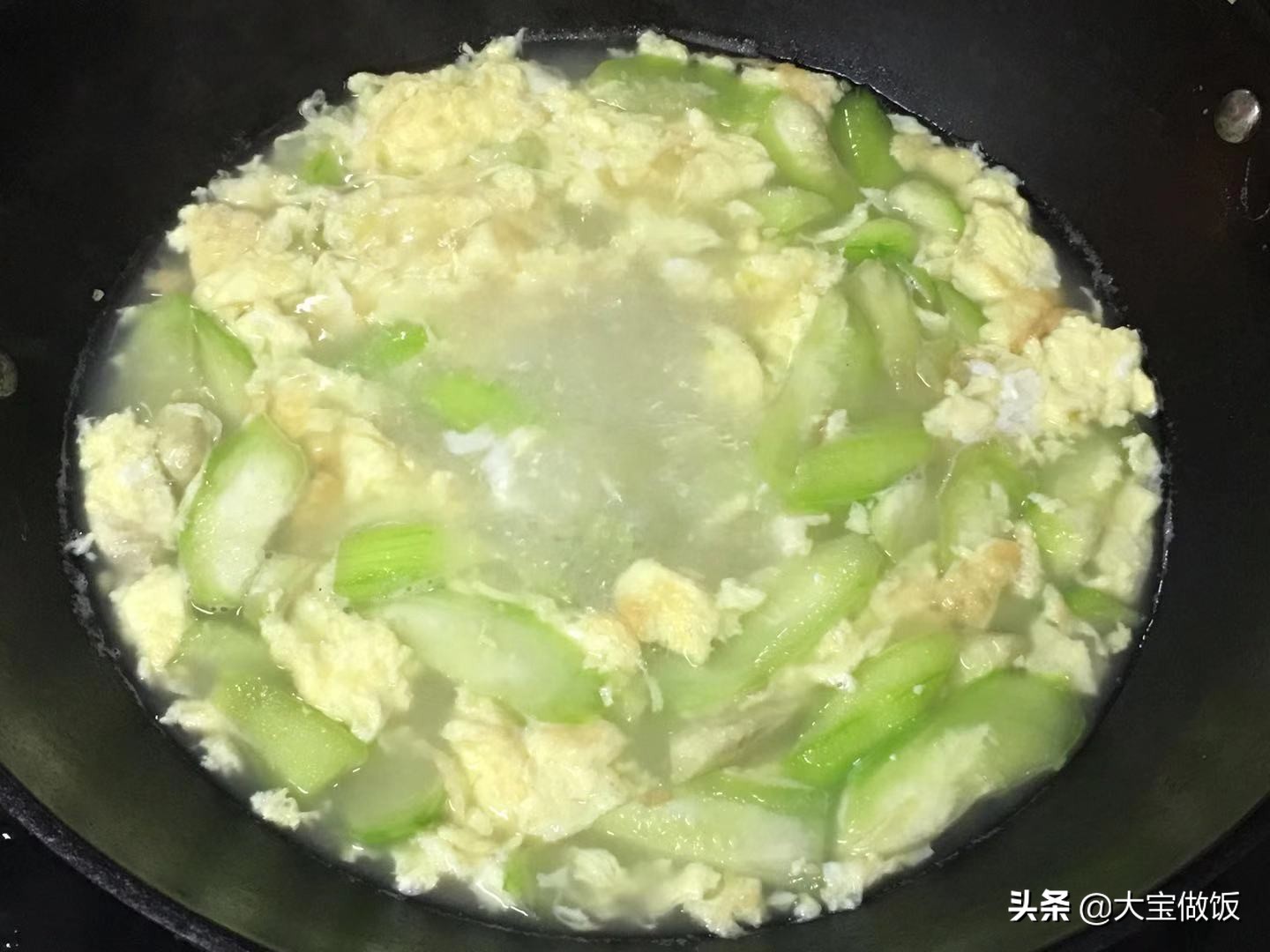 熬汤怎么熬又香又鲜又奶白,没有肉怎么熬汤