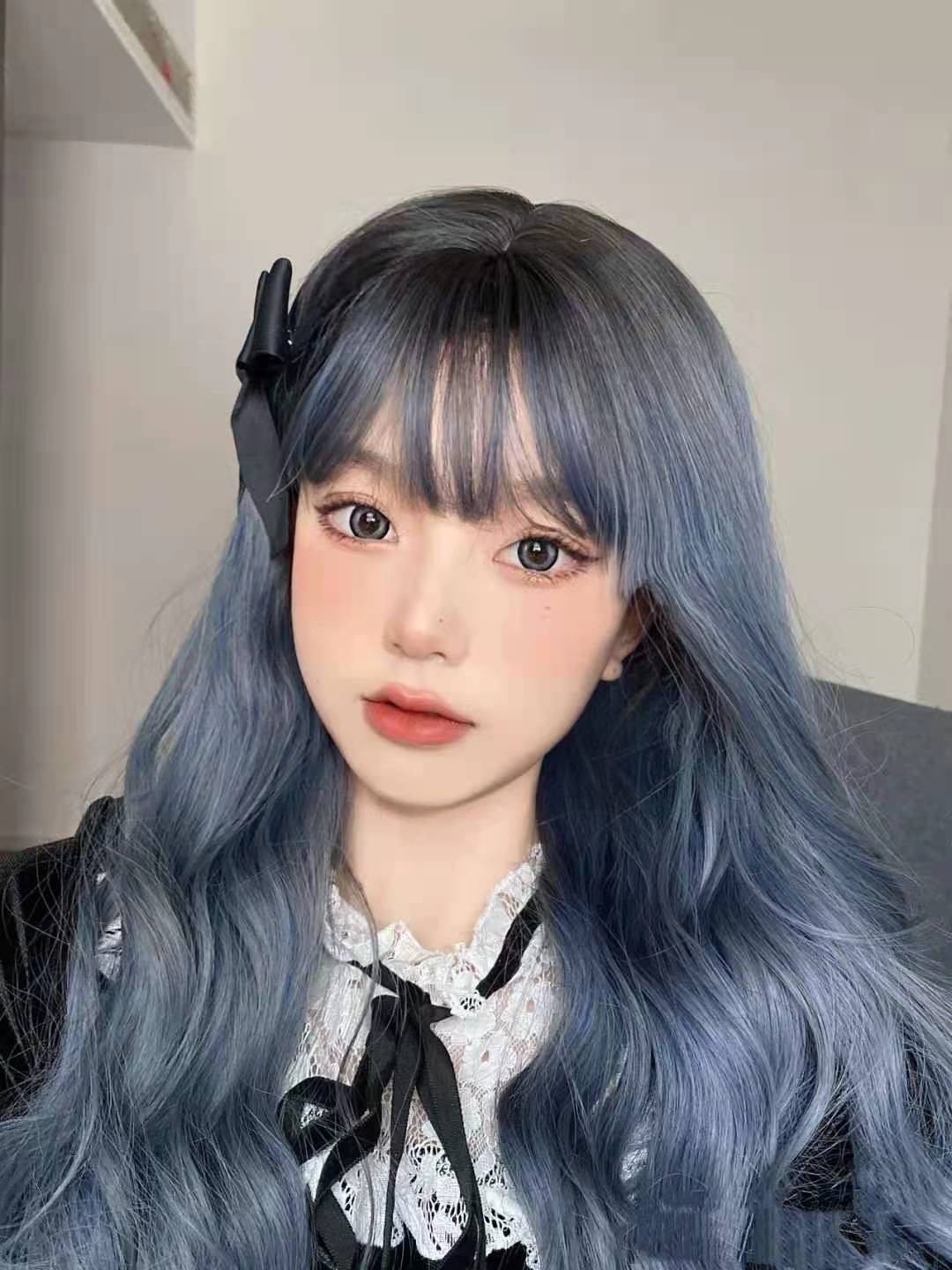 别染“黄头发”了，选择今年受宠的6款发色，显白又时髦