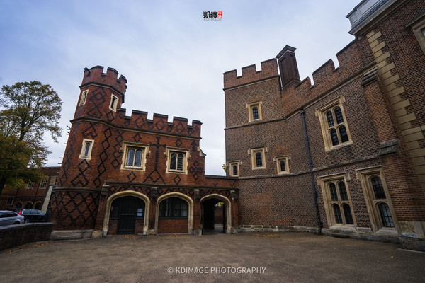 伊顿公学和霍格沃茨哪个好,英国贵族伊顿公学