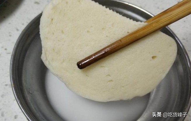 炸馒头片蘸水还是蛋液,炸馒头怎么炸才酥脆好吃