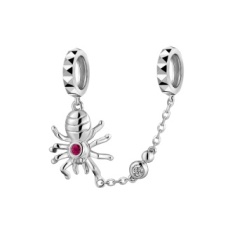 李易峰倾情演绎六福珠宝2020「DearQ」:爱我的女生很美哟