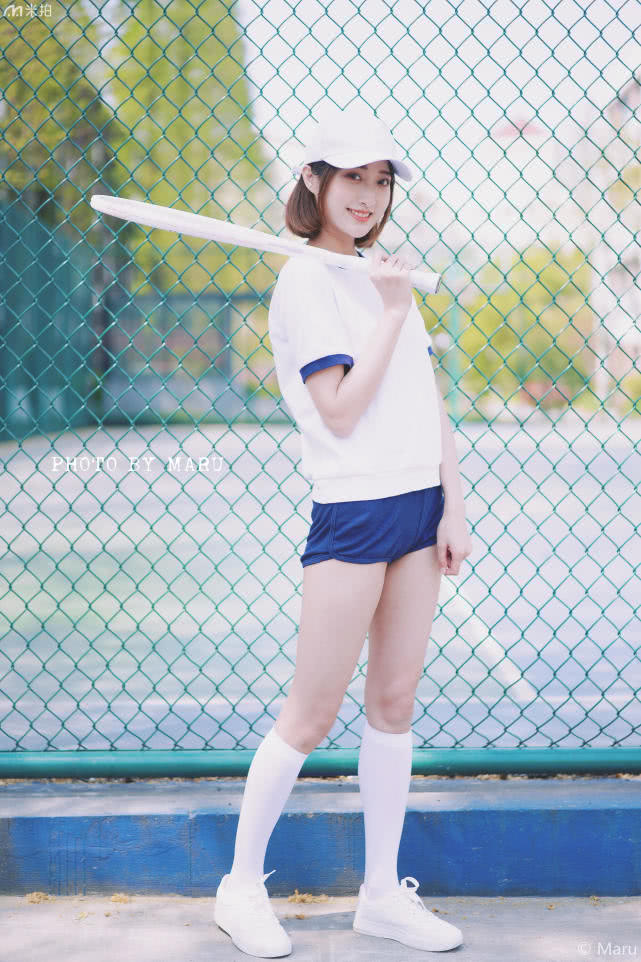 满满的青春活力少年写真,牛仔短裤校园写真