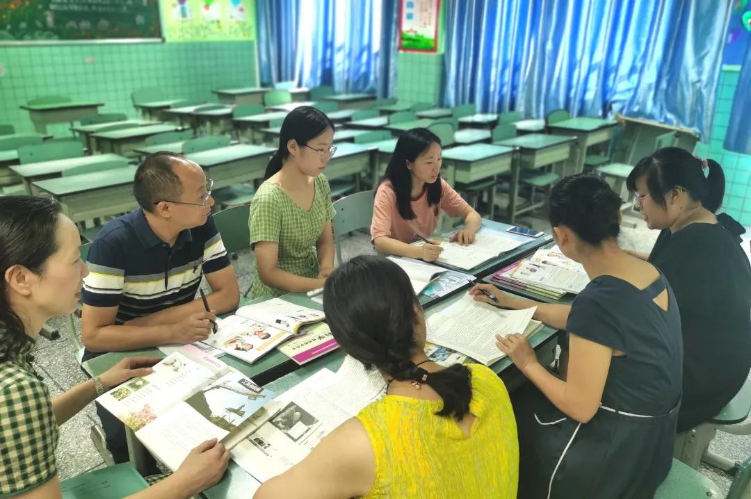 成都市双流区迎春小学,双流县东升迎春小学