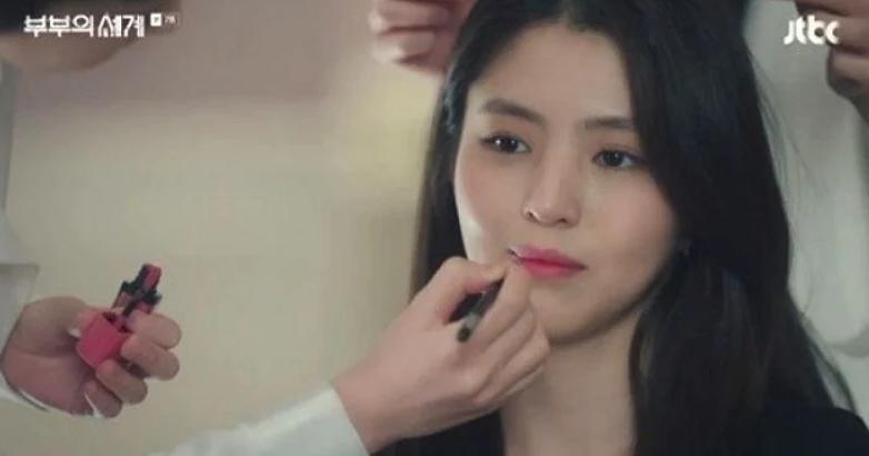 我居然被小三圈粉了！盘点5位“人气辗压正宫”的爆红小三