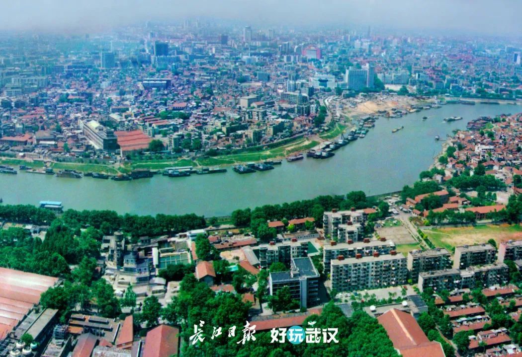 武汉70周年的变化发展,湖北武汉70年荆楚巨变