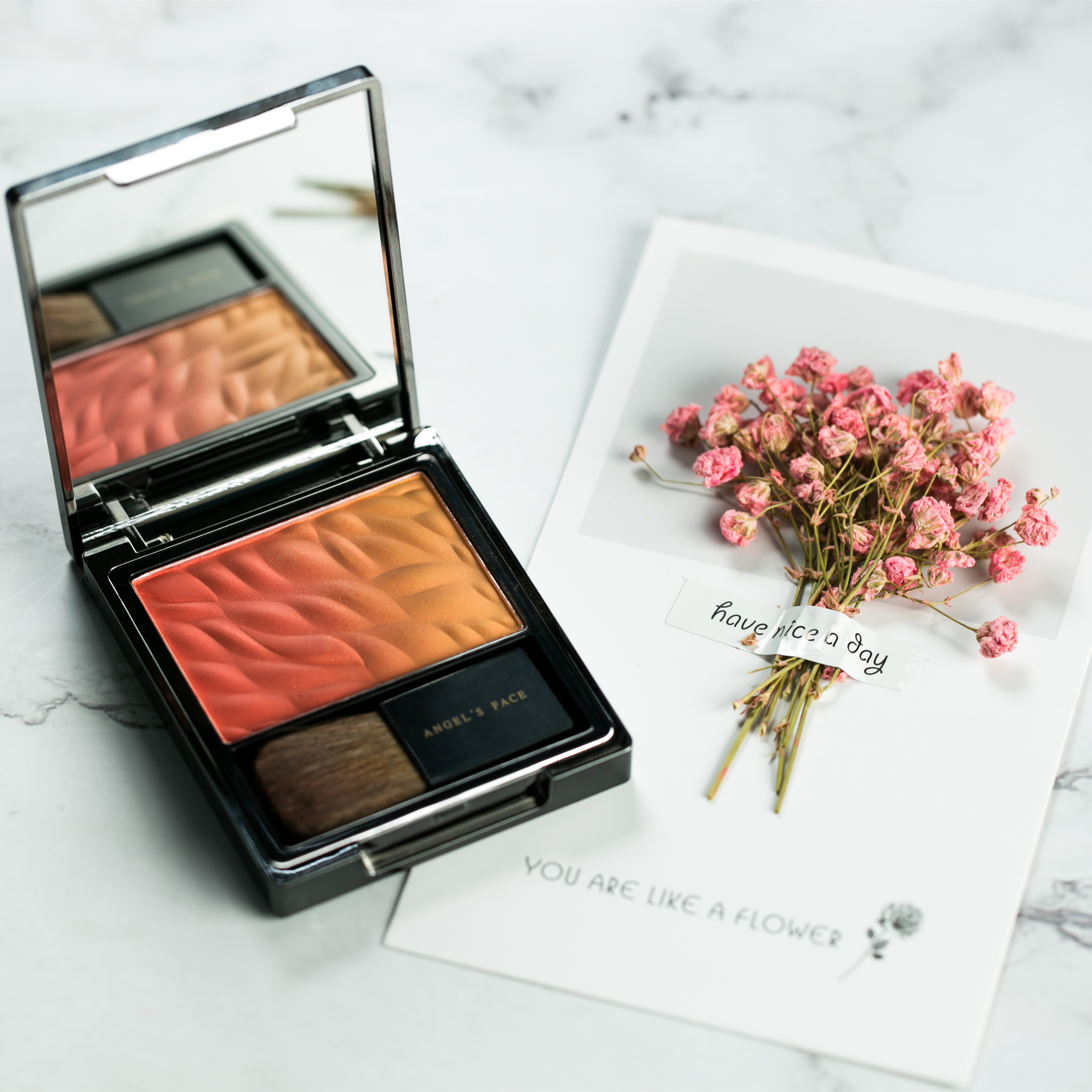 闊╁浗濂抽珮涓敓閮藉湪鐢ㄧ殑鑵孩,闊╁浗鑵孩