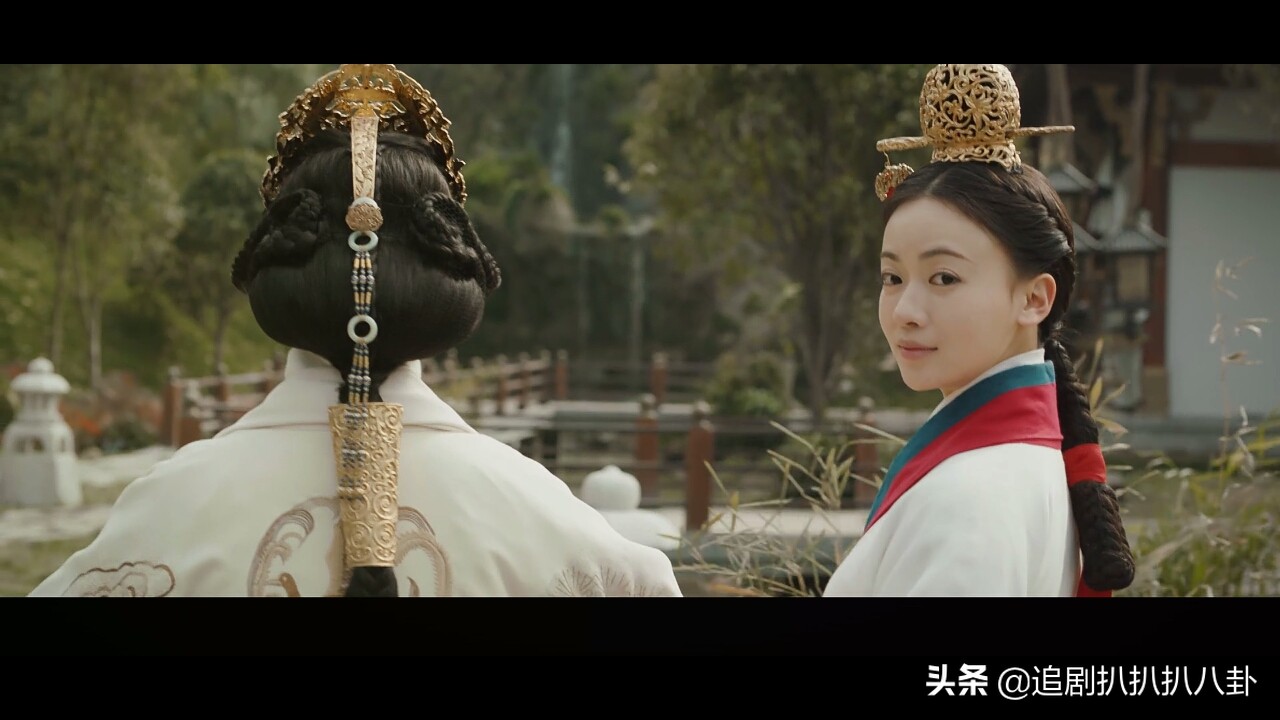 皓镧传吴谨言从火中走出,吴谨言皓镧传超美画面