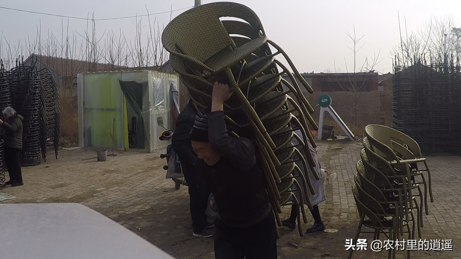 承包手工活编织藤椅,寻找适合农村老人的手工活