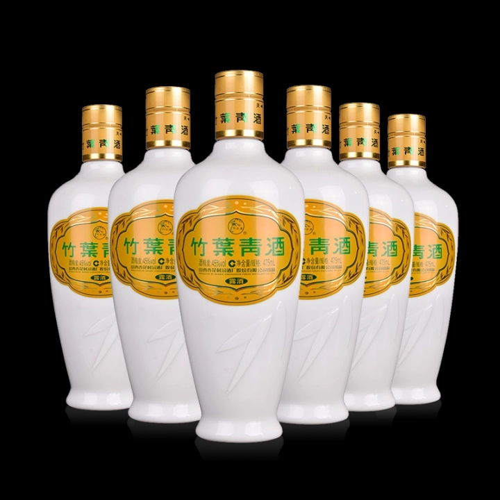 中国十大名酒竹叶青酒,竹叶青酒多少钱一瓶52度玻璃瓶