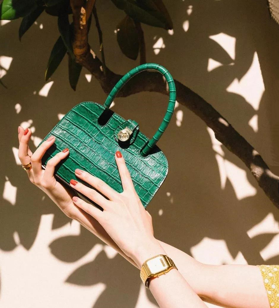 大表姐刘雯穿搭包包,大表姐刘雯同款celine包